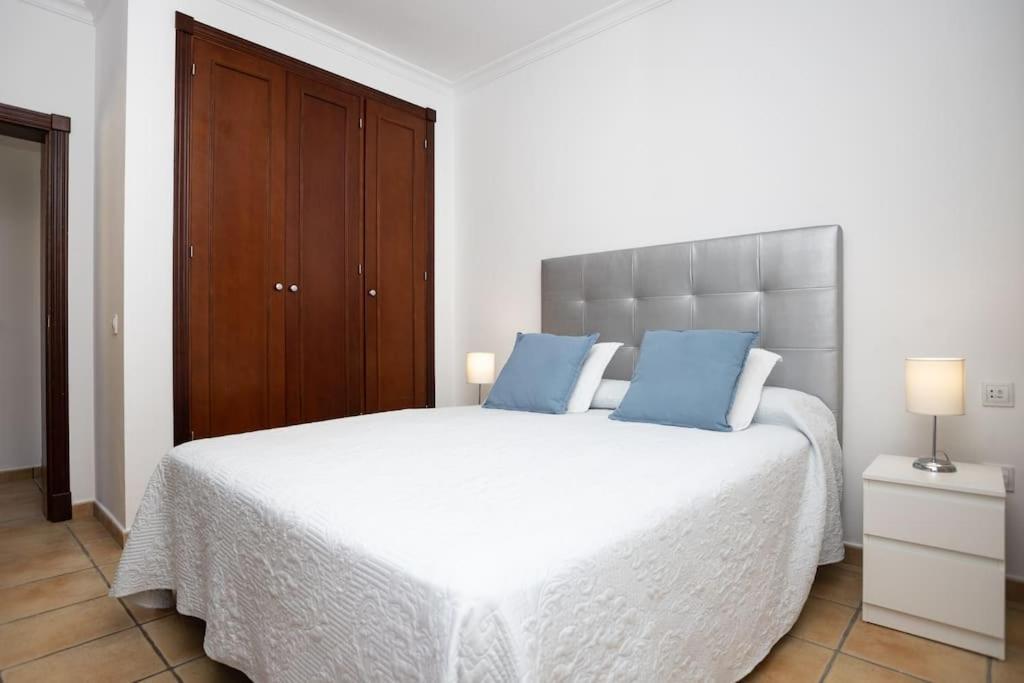 Villa Helen - Heated Pool Wifi Smarttv Barbecue Corralejo Exterior photo