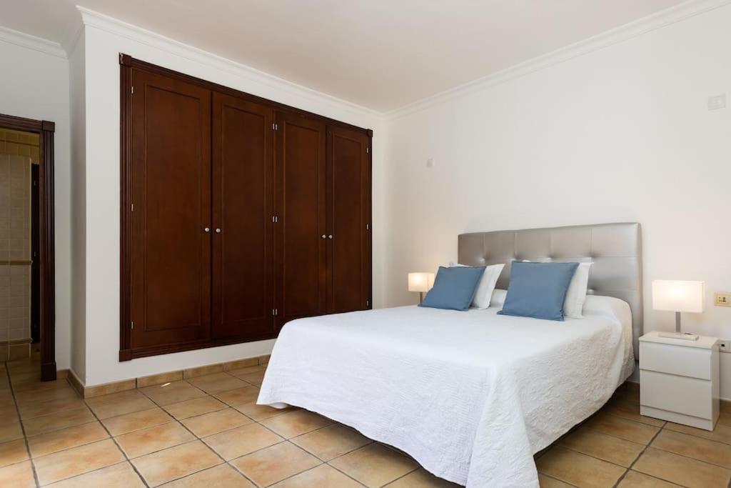 Villa Helen - Heated Pool Wifi Smarttv Barbecue Corralejo Exterior photo