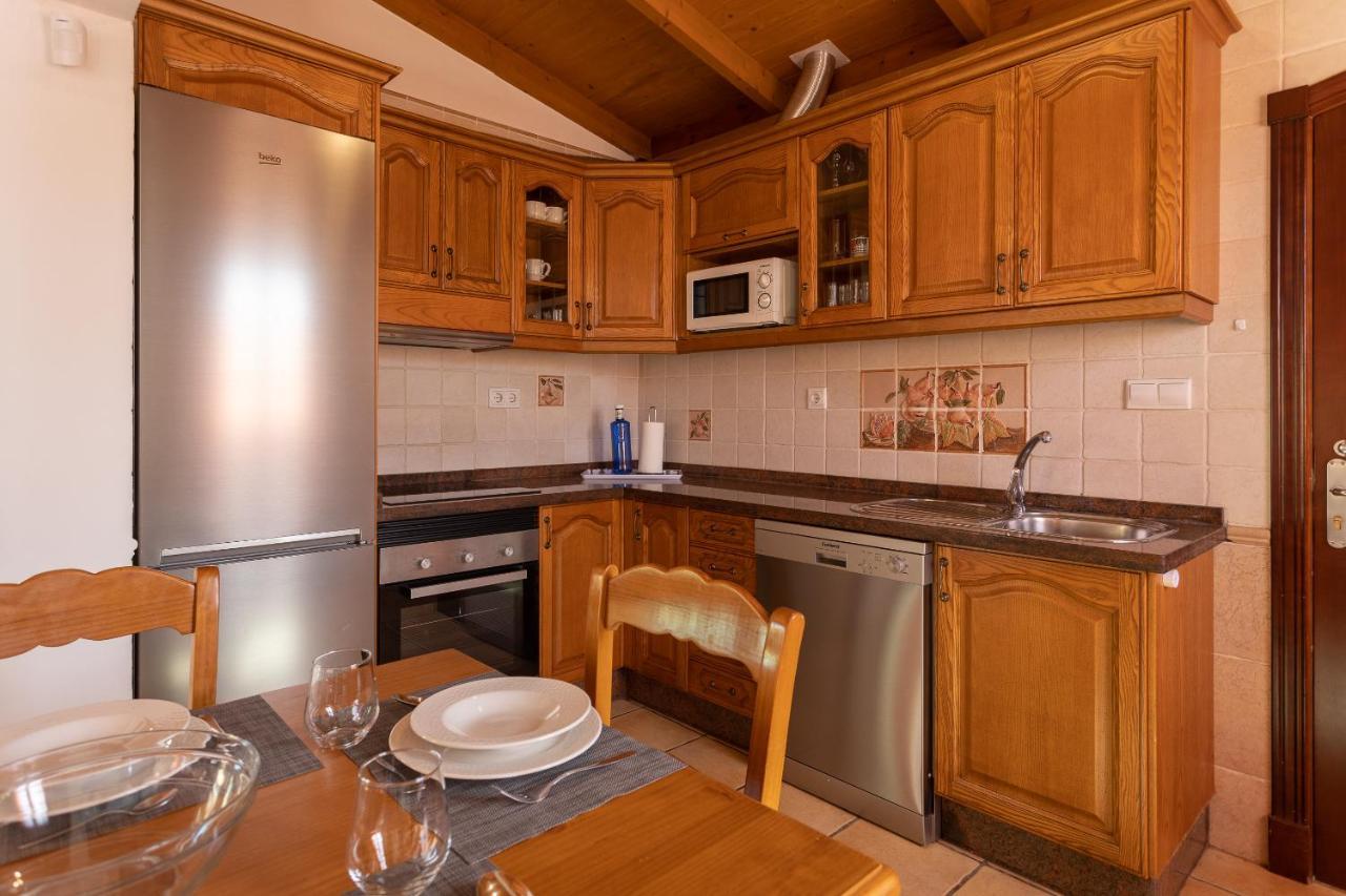 Villa Helen - Heated Pool Wifi Smarttv Barbecue Corralejo Exterior photo